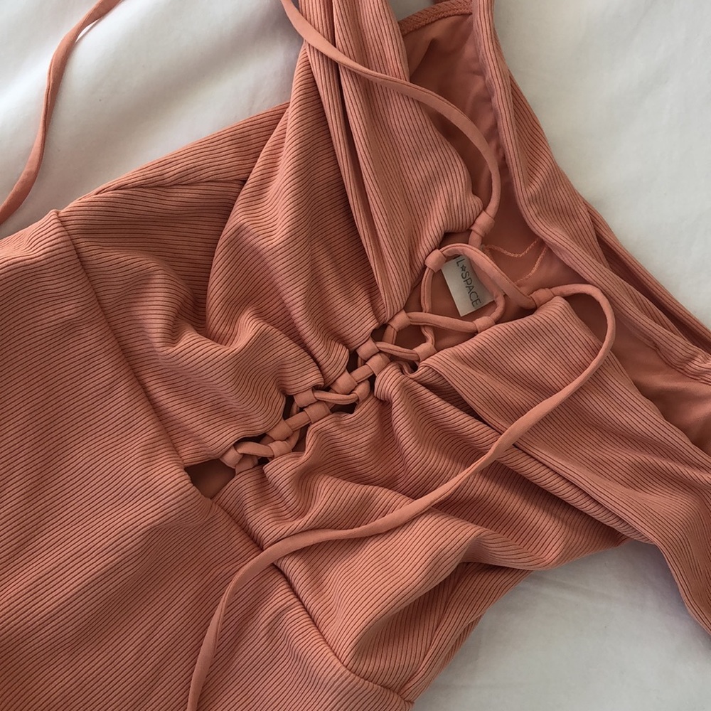 L SPACE WOMEN'S ANJA ONE PIECE SWIMSUIT - Picture 6 of 6